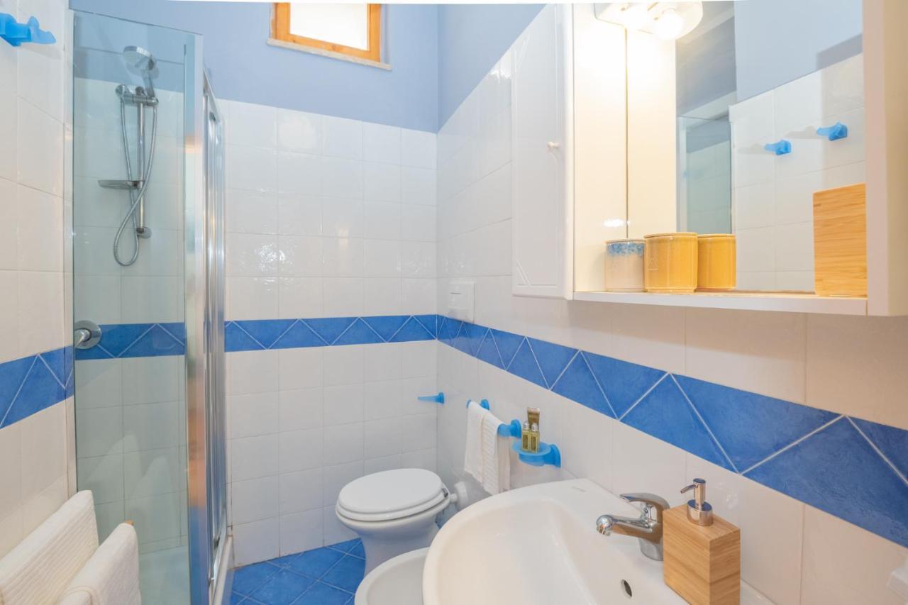 Marinelle Apartment ซานตามาเรีย ดิ กาสเตลลาบาเต ภายนอก รูปภาพ