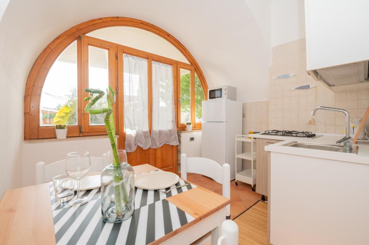Marinelle Apartment ซานตามาเรีย ดิ กาสเตลลาบาเต ภายนอก รูปภาพ