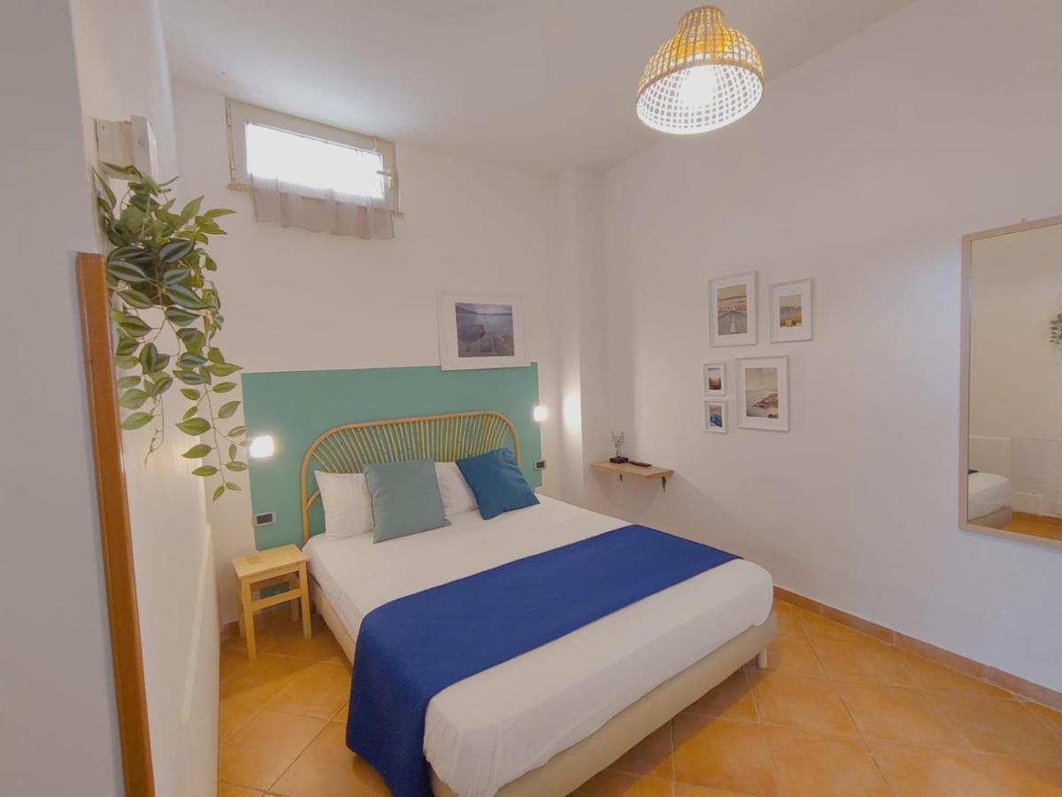 Marinelle Apartment ซานตามาเรีย ดิ กาสเตลลาบาเต ห้อง รูปภาพ