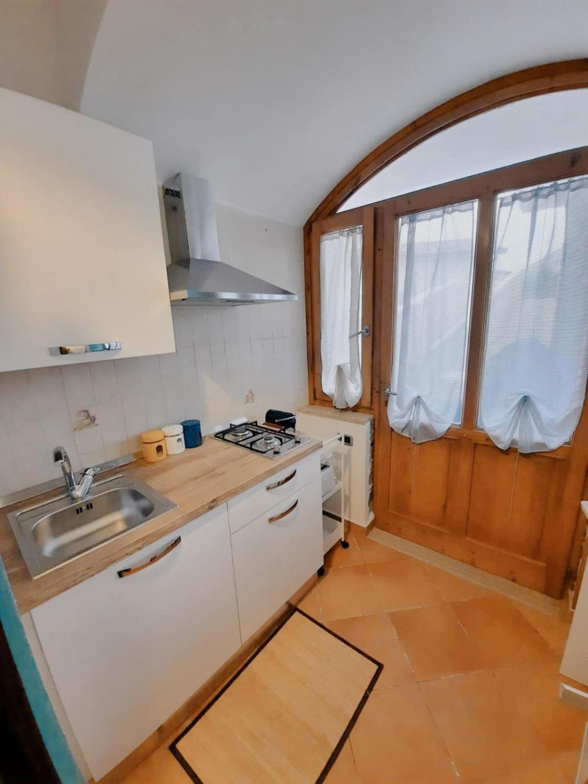 Marinelle Apartment ซานตามาเรีย ดิ กาสเตลลาบาเต ห้อง รูปภาพ
